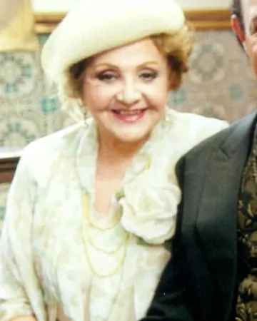 Josefa Lacerda de Moura (Eva Todor) em O Cravo e a Rosa