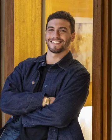 André (Henrique Barreira) em Quem Ama Cuida